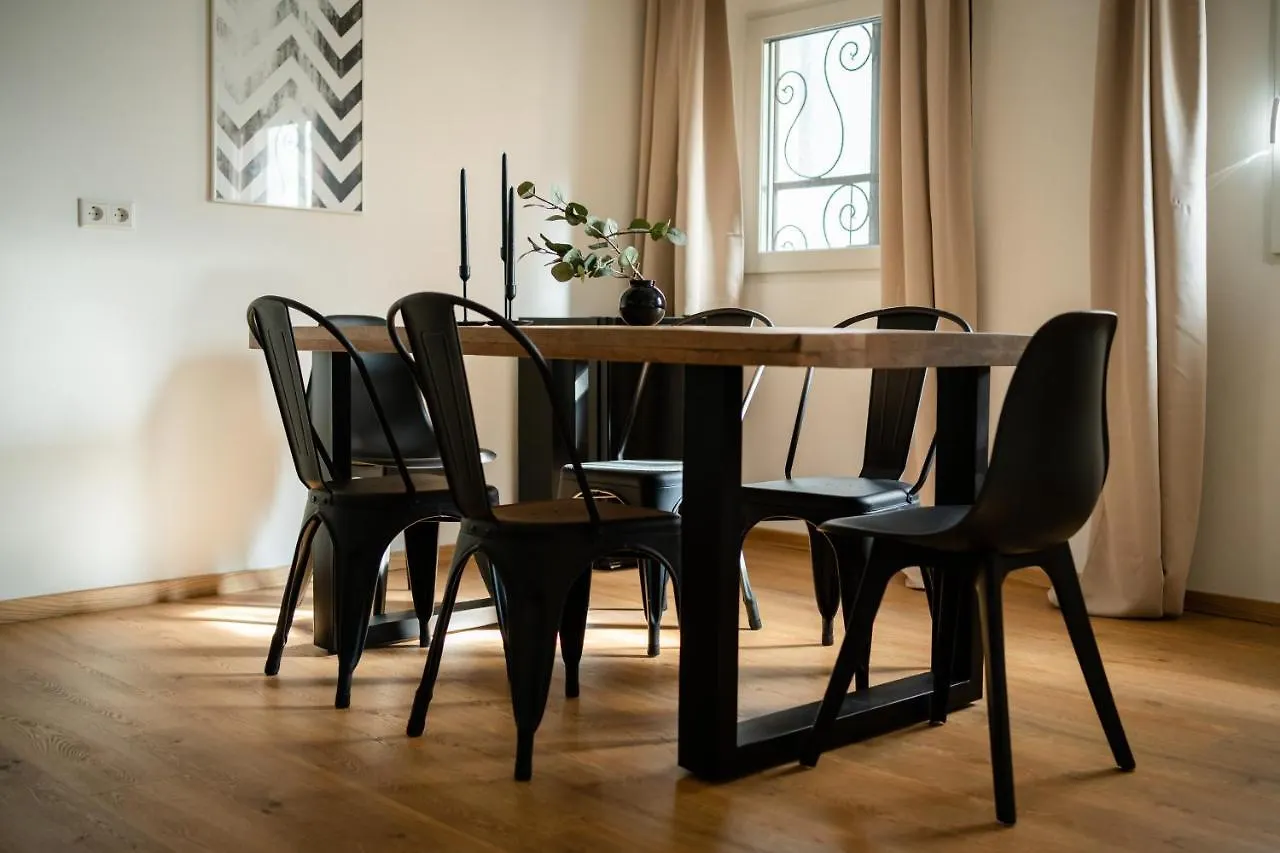 Oldtown Studio Apartment With 2 Bathrooms 뒤셀도르프 독일